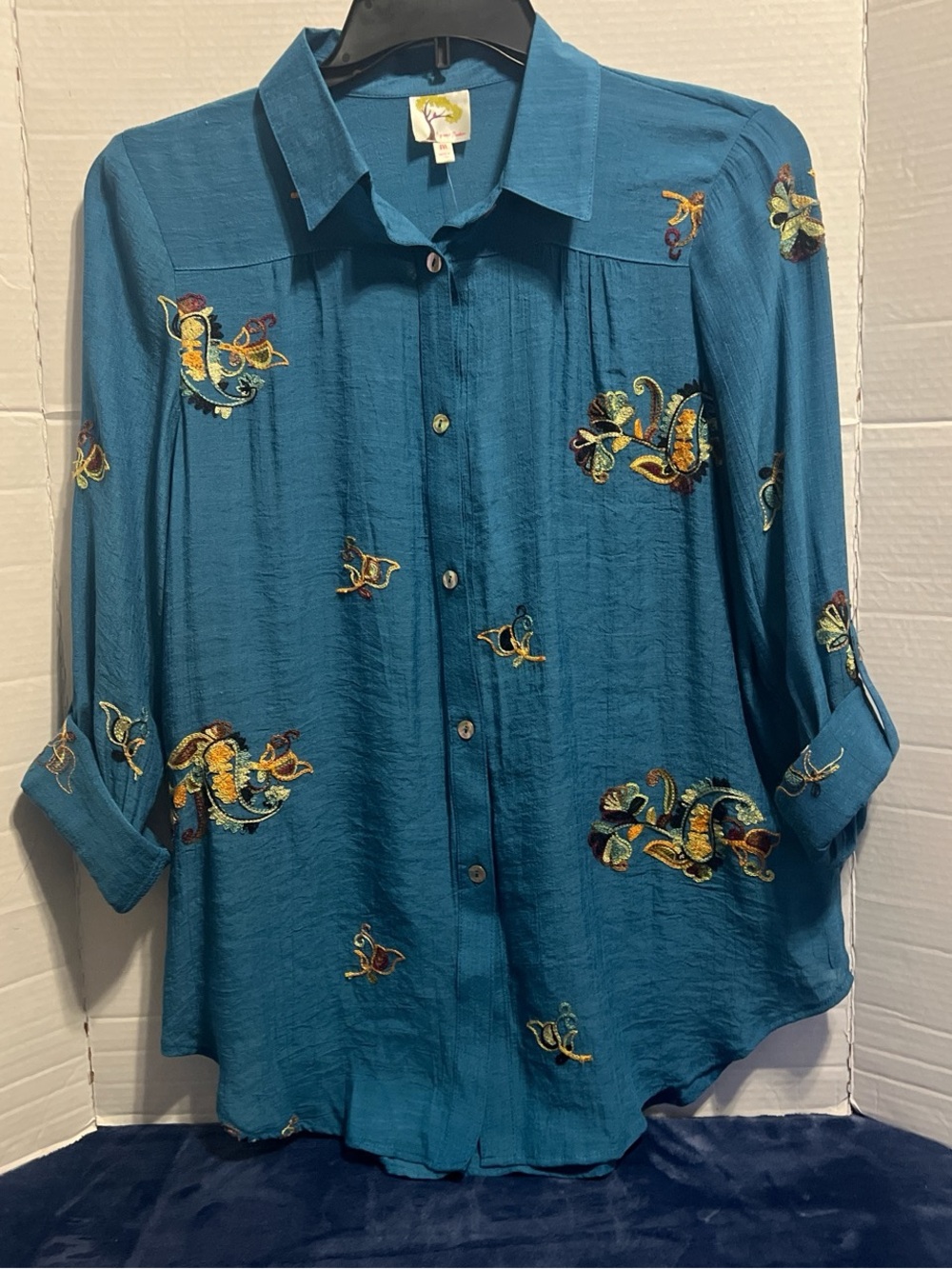 New Fig & Flower Medium Teal Embroidered Paisley Boho Tunic Blouse Roll Tab SLv